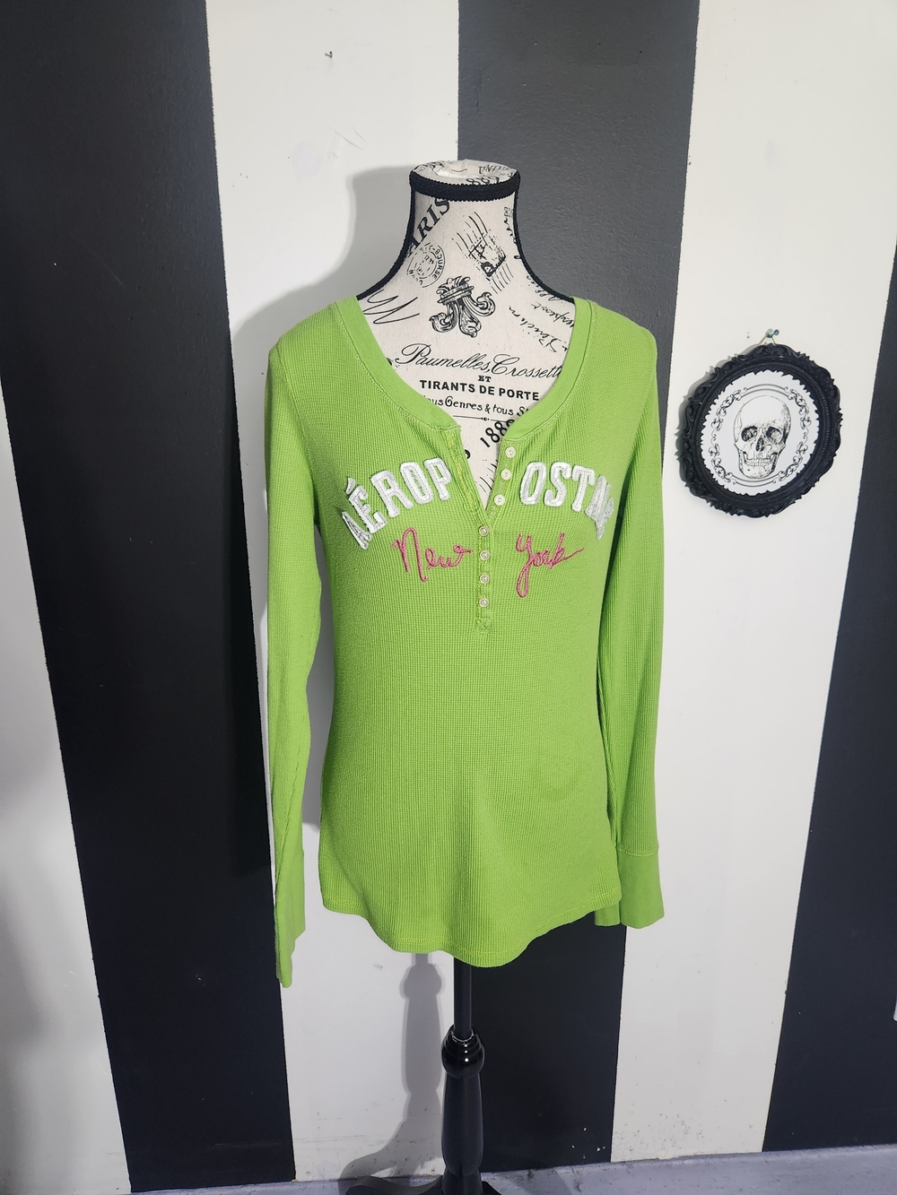 Aeropostale Lime Green Long Sleeve Henley Top